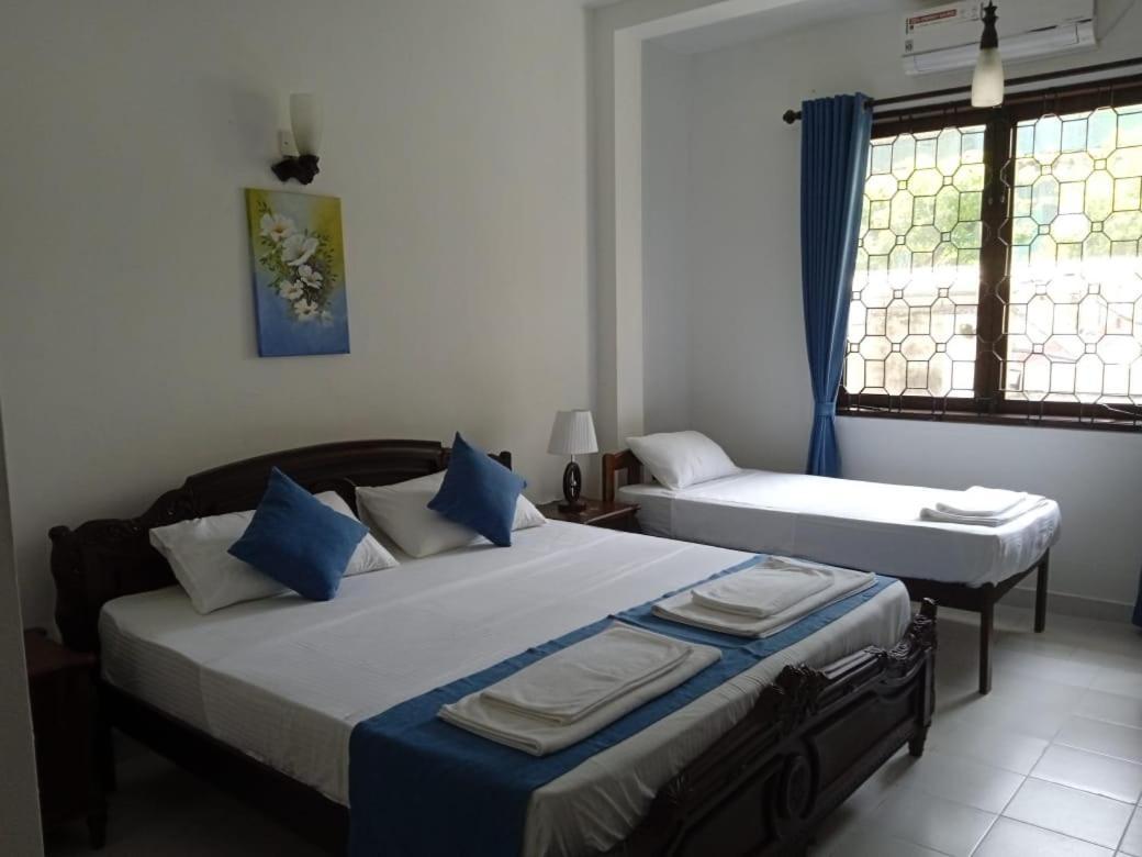 Готель Elegance Oasis, Colombo 3 Екстер'єр фото
