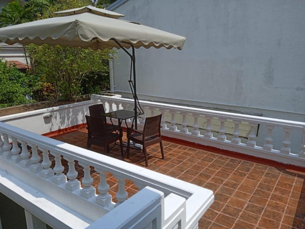 Готель Elegance Oasis, Colombo 3 Екстер'єр фото